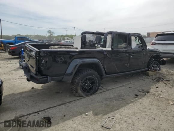 ✅ 2024 Jeep Gladiator Nighthawk • VIN: 1C6HJTAG8RL126588 • Lot: 58250125. Listed on Copart with Not provided. Free auction sales archive from the USA and detailed vehicle history report at DreamBid. Image 3.