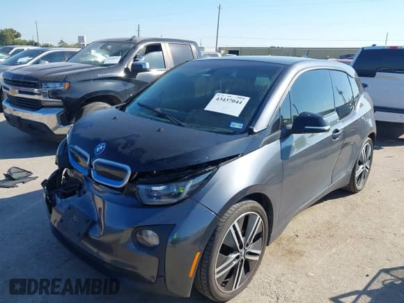 ✅ 2017 BMW i3 • VIN: WBY1Z8C37HV892405 • Lot: 43437044. Wystawiony na IAAI z przebiegiem 67 683 mil. Bezpłatny archiwum sprzedaży aukcyjnych z USA i szczegółowy raport historii pojazdu na DreamBid. Zdjęcie 17.