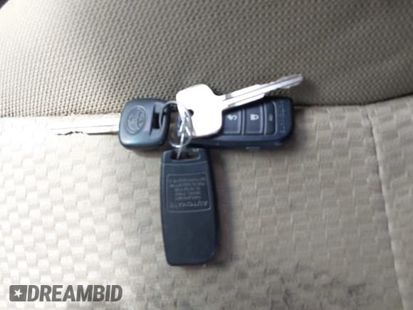 ✅ 2013 Toyota Tacoma • VIN: 5TFJX4CN2DX023064 • Lot: 42419032. Listed on IAAI with 223,413 mi. Free auction sales archive from the USA and detailed vehicle history report at DreamBid. Image 11.