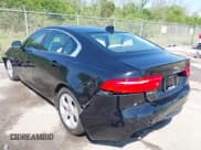 ✅ 2018 Jaguar XE • VIN: SAJAR4FN2JCP18168 • Лот: 41964488. Опубликован ранее на IAAI с пробегом 54 871 миль. Бесплатный доступ к архиву аукционных продаж из США и подробный отчёт об истории автомобиля на DreamBid. Изображение 3.