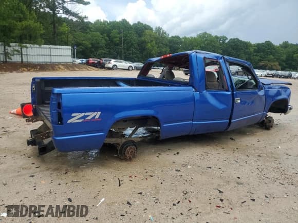 ✅ 1998 GMC Sierra 1500 • VIN: 1GTEK19R7WR506050 • Лот: 60539235. Опубликован ранее на Copart с пробегом Не указан. Бесплатный доступ к архиву аукционных продаж из США и подробный отчёт об истории автомобиля на DreamBid. Изображение 3.