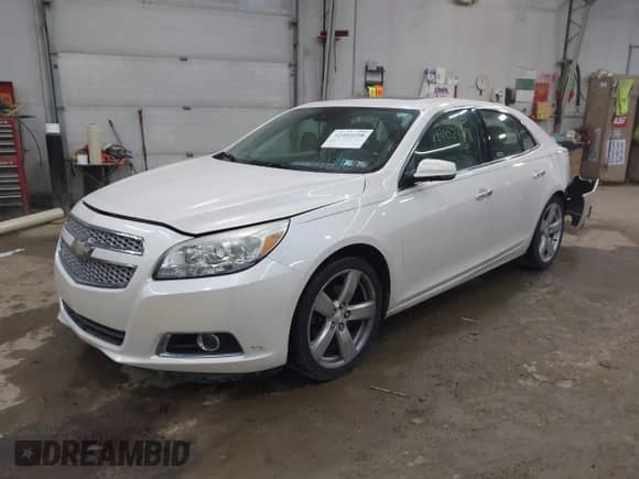 2013 Chevrolet Malibu LTZ with VIN 1G11J5SX2DF190629, listed as a IAAI auction lot 42402298 with 69,042 mi miles and . Bid and sale history available at DreamBid. Image 2.