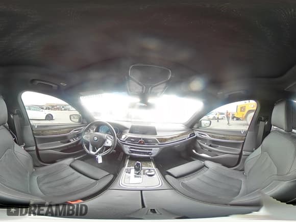 ✅ 2017 BMW 7 Series 740i • VIN: WBA7E2C34HG740975 • Lot: 71019405. Listed on Copart with 90,805 mi. Free auction sales archive from the USA and detailed vehicle history report at DreamBid. Image 14.