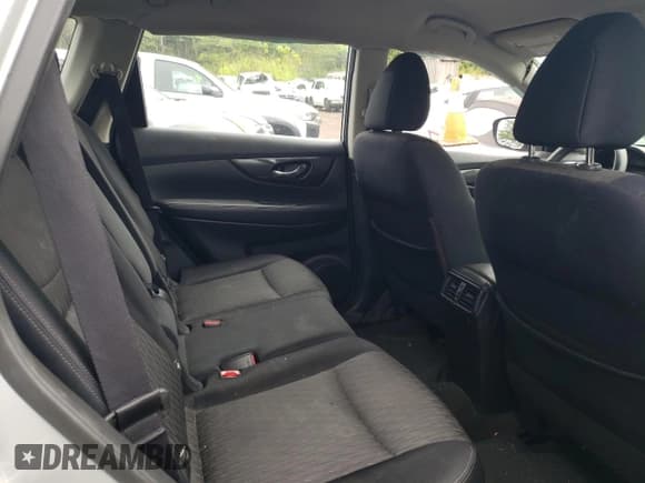 ✅ 2017 Nissan Rogue S • VIN: JN8AT2MT7HW150227 • Лот: 85199125. Опубликован ранее на Copart с пробегом 55 090 миль. Бесплатный доступ к архиву аукционных продаж из США и подробный отчёт об истории автомобиля на DreamBid. Изображение 11.