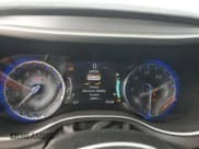 ✅ 2022 Chrysler Pacifica Touring • VIN: 2C4RC1FGXNR104839 • Lot: 89722585. Wystawiony na Copart z przebiegiem 304 039 mil. Bezpłatny archiwum sprzedaży aukcyjnych z USA i szczegółowy raport historii pojazdu na DreamBid. Zdjęcie 9.