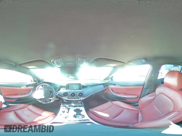 ✅ 2020 Kia Stinger GT • VIN: KNAE35LC4L6085276 • Lot: 61171515. Wystawiony na Copart z przebiegiem 160 306 mil. Bezpłatny archiwum sprzedaży aukcyjnych z USA i szczegółowy raport historii pojazdu na DreamBid. Zdjęcie 15.