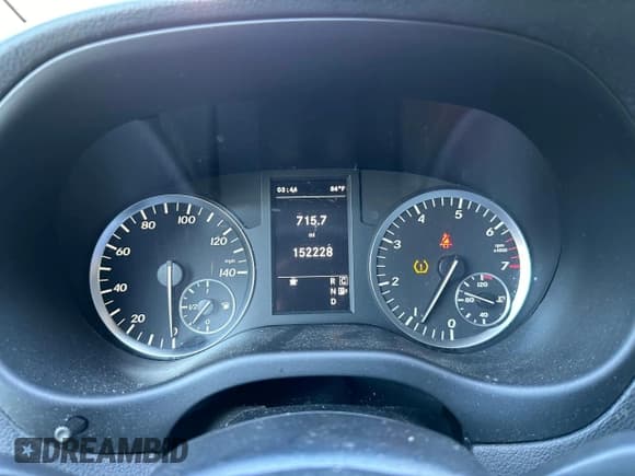 ✅ 2018 Mercedes-Benz Metris Passenger • VIN: WD4PG2EE3J3371167 • Lot: 71165963. Wystawiony na Copart z przebiegiem 152 228 mil. Bezpłatny archiwum sprzedaży aukcyjnych z USA i szczegółowy raport historii pojazdu na DreamBid. Zdjęcie 8.