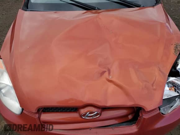 2010 Hyundai Accent GL с VIN KMHCN3BC2AU183480, выставлен на аукционе Copart как лот 73117004 с пробегом Не указан миль и Списание • Salvage title. История ставок и продаж доступна на DreamBid. Изображение 11.