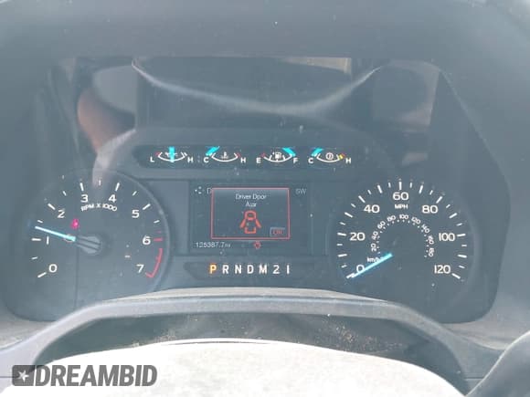 ✅ 2015 Ford F-150 XLT • VIN: 1FTEW1EF7FFC35721 • Lot: 42468894. Wystawiony na IAAI z przebiegiem 125 387 mil. Bezpłatny archiwum sprzedaży aukcyjnych z USA i szczegółowy raport historii pojazdu na DreamBid. Zdjęcie 7.