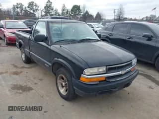 ✅ 1999 Chevrolet S-10 • VIN: 1GCCS14X1X8119045 • Лот: 41554748. Опубликован ранее на IAAI с пробегом 232 757 миль. Бесплатный доступ к архиву аукционных продаж из США и подробный отчёт об истории автомобиля на DreamBid. Изображение 1.