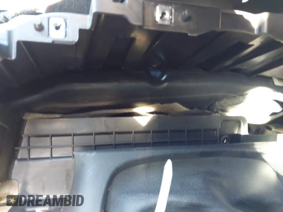 ✅ 2025 Hyundai Elantra SEL Sport • VIN: KMHLM4DG6SU933179 • Lot: 43275340. Wystawiony na IAAI z przebiegiem 44 mil. Bezpłatny archiwum sprzedaży aukcyjnych z USA i szczegółowy raport historii pojazdu na DreamBid. Zdjęcie 16.