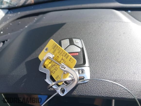 ✅ 2022 Audi Q5 S line Premium • VIN: WA1GAAFY4N2058259 • Lot: 43695079. Wystawiony na IAAI z przebiegiem 54 384 mil. Bezpłatny archiwum sprzedaży aukcyjnych z USA i szczegółowy raport historii pojazdu na DreamBid. Zdjęcie 11.