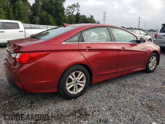 ✅ 2014 Hyundai Sonata GLS • VIN: 5NPEB4AC1EH944643 • Lot: 70564724. Listed on Copart with 113,490 mi. Free auction sales archive from the USA and detailed vehicle history report at DreamBid. Image 3.