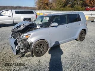 ✅ 2013 Scion xB • VIN: JTLZE4FE8DJ040270 • Lot: 92456375. Wystawiony na Copart z przebiegiem 116 954 mil. Bezpłatny archiwum sprzedaży aukcyjnych z USA i szczegółowy raport historii pojazdu na DreamBid. Zdjęcie 1.