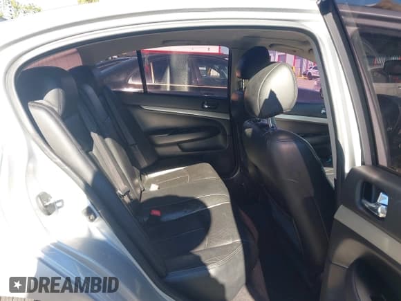 ✅ 2007 Infiniti G35 G35x • VIN: JNKBV61F37M822292 • Lot: 43808082. Wystawiony na IAAI z przebiegiem Nie podano. Bezpłatny archiwum sprzedaży aukcyjnych z USA i szczegółowy raport historii pojazdu na DreamBid. Zdjęcie 8.