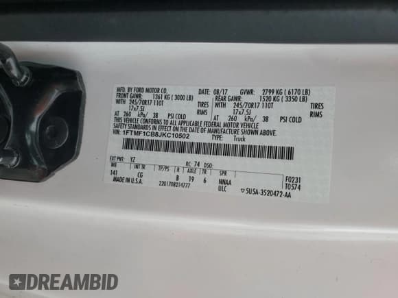 ✅ 2018 Ford F-150 XL • VIN: 1FTMF1CB8JKC10502 • Lot: 82260675. Listed on Copart with 70,468 mi. Free auction sales archive from the USA and detailed vehicle history report at DreamBid. Image 12.