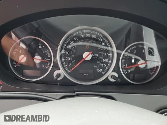 ✅ 2004 Chrysler Crossfire • VIN: 1C3AN69L24X011752 • Lot: 75914814. Listed on Copart with 147,407 mi. Free auction sales archive from the USA and detailed vehicle history report at DreamBid. Image 9.