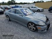 ✅ 2007 Mercedes-Benz S 550 • VIN: WDDNG86X47A145590 • Lot: 71184285. Wystawiony na Copart z przebiegiem 192 476 mil. Bezpłatny archiwum sprzedaży aukcyjnych z USA i szczegółowy raport historii pojazdu na DreamBid. Zdjęcie 4.