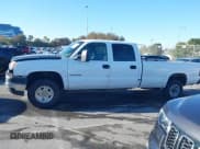✅ 2005 Chevrolet Silverado 2500HD LS • VIN: 1GCHK23265F915459 • Lot: 41829485. Wystawiony na IAAI z przebiegiem 109 464 mil. Bezpłatny archiwum sprzedaży aukcyjnych z USA i szczegółowy raport historii pojazdu na DreamBid. Zdjęcie 14.