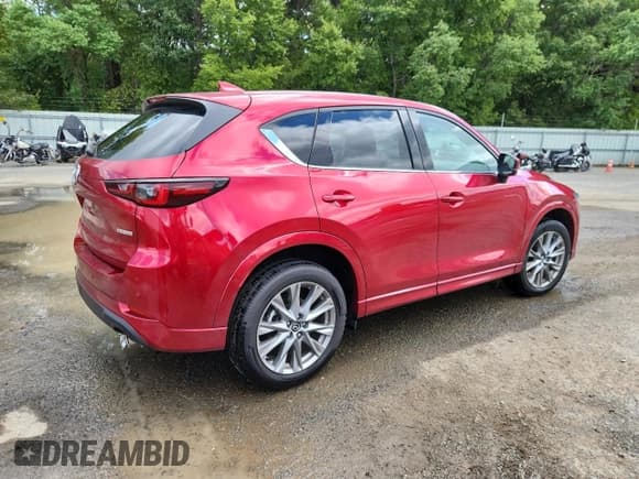 ✅ 2025 Mazda CX-5 S Premium Plus • VIN: JM3KFBEM8S0546828 • Lot: 84031265. Listed on Copart with 2,389 mi. Free auction sales archive from the USA and detailed vehicle history report at DreamBid. Image 3.
