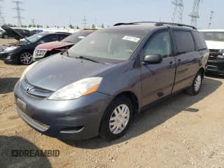 ✅ 2009 Toyota Sienna CE • VIN: 5TDZK23C99S288906 • Лот: 68597795. Опубликован ранее на Copart с пробегом 141 400 миль. Бесплатный доступ к архиву аукционных продаж из США и подробный отчёт об истории автомобиля на DreamBid. Изображение 1.