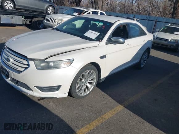 ✅ 2013 Ford Taurus Limited • VIN: 1FAHP2F80DG217347 • Lot: 43911410. Listed on IAAI with 185,048 mi. Free auction sales archive from the USA and detailed vehicle history report at DreamBid. Image 2.