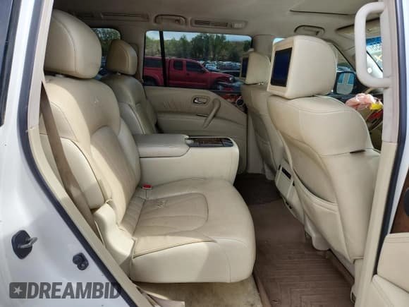 ✅ 2011 Infiniti QX56 7-passenger • VIN: JN8AZ2NE9B9000639 • Лот: 80095555. Опубликован ранее на Copart с пробегом 258 622 миль. Бесплатный доступ к архиву аукционных продаж из США и подробный отчёт об истории автомобиля на DreamBid. Изображение 11.
