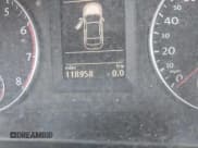 ✅ 2010 Volkswagen Eos • VIN: WVWAA7AH1AV011561 • Лот: 42676740. Опубликован ранее на IAAI с пробегом 118 958 миль. Бесплатный доступ к архиву аукционных продаж из США и подробный отчёт об истории автомобиля на DreamBid. Изображение 7.