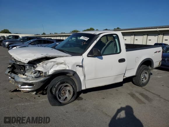 ✅ 1998 Ford F-150 • VIN: 1FTZF1826WKC33413 • Lot: 72064485. Wystawiony na Copart z przebiegiem 204 106 mil. Bezpłatny archiwum sprzedaży aukcyjnych z USA i szczegółowy raport historii pojazdu na DreamBid. Zdjęcie 1.