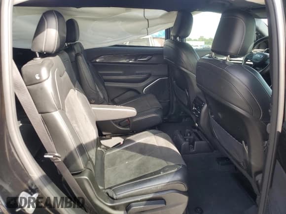 ✅ 2022 Jeep Grand Cherokee Altitude • VIN: 1C4RJJAG5N8599671 • Lot: 53956925. Wystawiony na Copart z przebiegiem 59 413 mil. Bezpłatny archiwum sprzedaży aukcyjnych z USA i szczegółowy raport historii pojazdu na DreamBid. Zdjęcie 11.