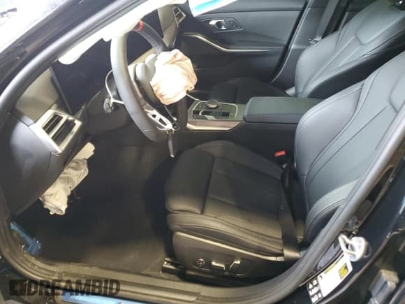 ✅ 2025 BMW 3 Series M340i xDrive • VIN: 3MW69FT07S8F39543 • Lot: 62162855. Listed on Copart with Not provided. Free auction sales archive from the USA and detailed vehicle history report at DreamBid. Image 7.