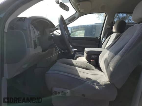 2003 Dodge 1500 ST z VIN 1D7HU18NX3S187338, wystawiony jako Copart lot #75815374 z przebiegiem 191 040 mil mil oraz Czysty tytuł • Clean title. Historia ofert i sprzedaży dostępna na DreamBid. Obrazek 7.