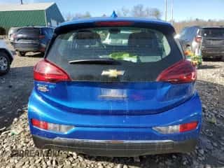 2021 Chevrolet Bolt EV Premier z VIN 1G1FZ6S01M4100776, wystawiony jako Copart lot #41996694 z przebiegiem 64 501 mil mil oraz . Historia ofert i sprzedaży dostępna na DreamBid. Obrazek 6.