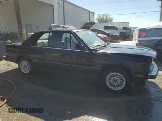 ✅ 1987 BMW 3 Series • VIN: WBABB1308H1929652 • Lot: 82092594. Listed on Copart with 16,570 mi. Free auction sales archive from the USA and detailed vehicle history report at DreamBid. Image 4.