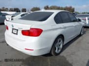 ✅ 2015 BMW 3 Series 328i • VIN: WBA3C1C50FK122384 • Lot: 42243932. Wystawiony na IAAI z przebiegiem 75 863 mil. Bezpłatny archiwum sprzedaży aukcyjnych z USA i szczegółowy raport historii pojazdu na DreamBid. Zdjęcie 4.