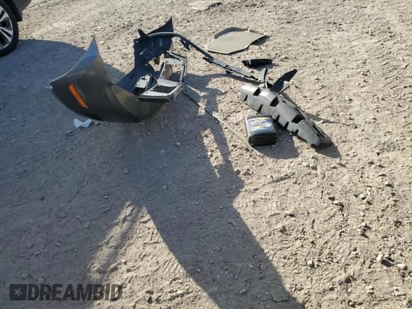 ✅ 2010 Ford Mustang V6 • VIN: 1ZVBP8AN9A5130471 • Lot: 90840455. Listed on Copart with 162,423 mi. Free auction sales archive from the USA and detailed vehicle history report at DreamBid. Image 12.