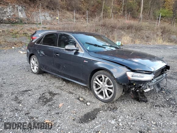 ✅ 2013 Audi S4 Prestige • VIN: WAUKGAFL7DA254393 • Lot: 91709125. Wystawiony na Copart z przebiegiem 73 997 mil. Bezpłatny archiwum sprzedaży aukcyjnych z USA i szczegółowy raport historii pojazdu na DreamBid. Zdjęcie 4.