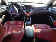 ✅ 2014 Hyundai Veloster • VIN: KMHTC6AD3EU214565 • Lot: 74543553. Wystawiony na Copart z przebiegiem 116 050 mil. Bezpłatny archiwum sprzedaży aukcyjnych z USA i szczegółowy raport historii pojazdu na DreamBid. Zdjęcie 8.