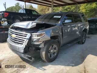 2019 Chevrolet Tahoe LS с VIN 1GNSCAKC3KR255213, выставлен на аукционе Copart как лот 81584105 с пробегом 116 639 миль миль и Списание • Salvage title. История ставок и продаж доступна на DreamBid. Изображение 1.