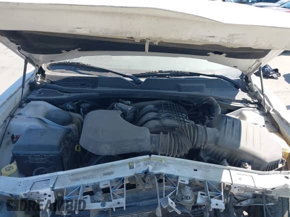 2011 Dodge Challenger with VIN 2B3CJ4DG0BH576485, listed as a IAAI auction lot 43129181 with 155,476 mi miles and . Bid and sale history available at DreamBid. Image 10.