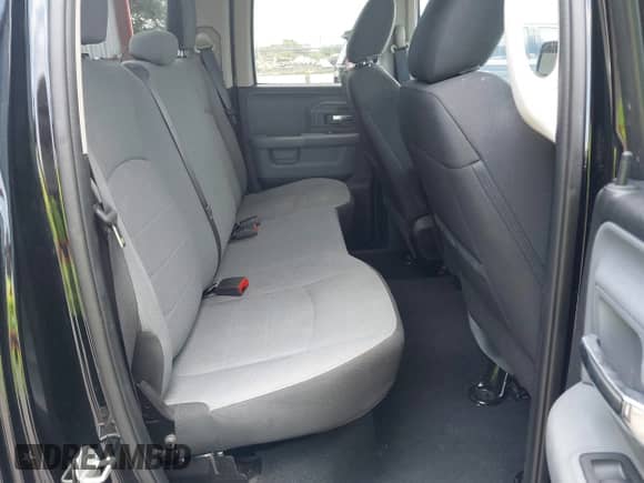 2024 Ram 1500 SLT z VIN 1C6RR6GG4RS123036, wystawiony jako IAAI lot #42356146 z przebiegiem 38 557 mil mil oraz . Historia ofert i sprzedaży dostępna na DreamBid. Obrazek 8.