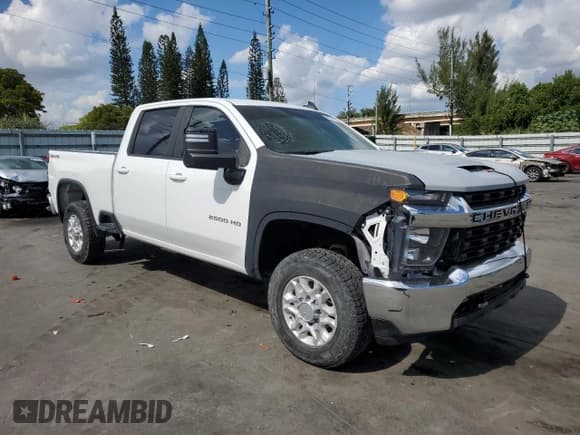 ✅ 2022 Chevrolet Silverado 2500HD LT • VIN: 1GC1YNEY2NF342112 • Lot: 92041275. Wystawiony na Copart z przebiegiem 61 076 mil. Bezpłatny archiwum sprzedaży aukcyjnych z USA i szczegółowy raport historii pojazdu na DreamBid. Zdjęcie 4.