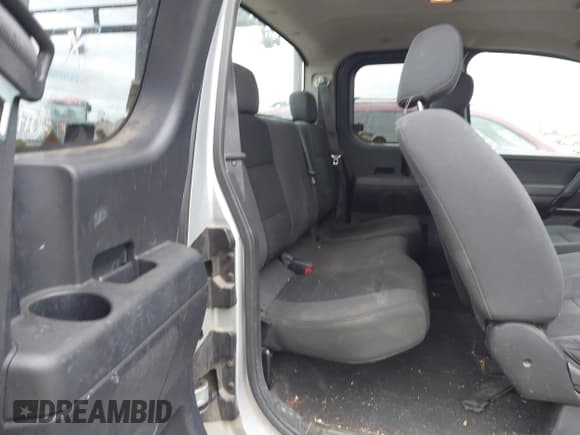 ✅ 2009 Nissan Titan XE • VIN: 1N6AA06A89N307821 • Лот: 42131704. Опубликован ранее на IAAI с пробегом 197 275 миль. Бесплатный доступ к архиву аукционных продаж из США и подробный отчёт об истории автомобиля на DreamBid. Изображение 8.