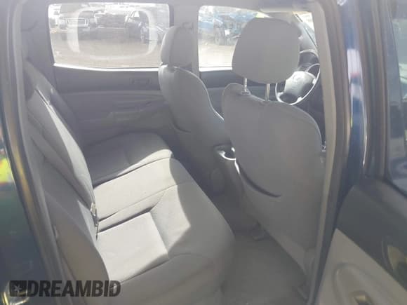 ✅ 2007 Toyota Tacoma PreRunner • VIN: 5TEJU62N17Z458337 • Lot: 43588508. Wystawiony na IAAI z przebiegiem 159 807 mil. Bezpłatny archiwum sprzedaży aukcyjnych z USA i szczegółowy raport historii pojazdu na DreamBid. Zdjęcie 8.