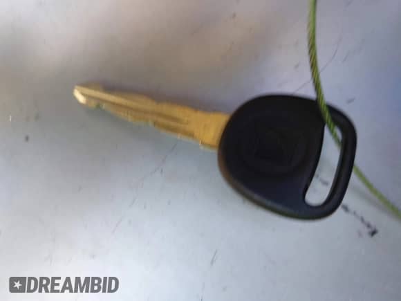 2005 Saturn VUE with VIN 5GZCZ53445S806996, listed as a IAAI auction lot 43576824 with 306,042 mi miles and . Bid and sale history available at DreamBid. Image 11.