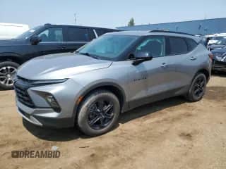2023 Chevrolet Blazer LT z VIN 3GNKBHR44PS201708, wystawiony jako Copart lot #60541655 z przebiegiem 25 716 mil mil oraz Szkoda całkowita • Salvage title. Historia ofert i sprzedaży dostępna na DreamBid. Obrazek 1.