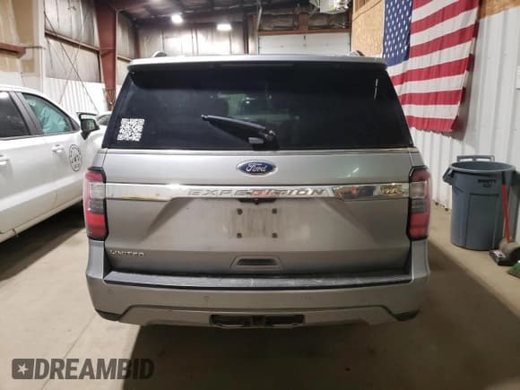 ✅ 2020 Ford Expedition Max Limited • VIN: 1FMJK2AT7LEA47239 • Lot: 70595055. Wystawiony na Copart z przebiegiem 105 402 mil. Bezpłatny archiwum sprzedaży aukcyjnych z USA i szczegółowy raport historii pojazdu na DreamBid. Zdjęcie 6.