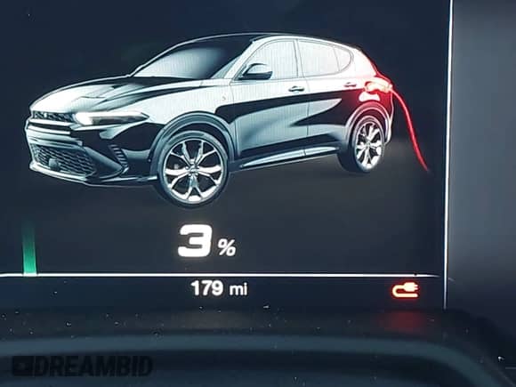 2024 Dodge Hornet R/T z VIN ZACPDFCW0R3A19099, wystawiony jako IAAI lot #41324376 z przebiegiem 179 mil mil oraz . Historia ofert i sprzedaży dostępna na DreamBid. Obrazek 15.