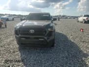 ✅ 2024 Toyota Tacoma SR5 • VIN: 3TYLB5JN3RT032440 • Lot: 82655455. Wystawiony na Copart z przebiegiem 31 209 mil. Bezpłatny archiwum sprzedaży aukcyjnych z USA i szczegółowy raport historii pojazdu na DreamBid. Zdjęcie 13.