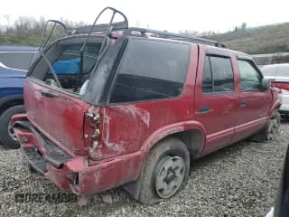 ✅ 2002 Chevrolet Blazer LS • VIN: 1GNDT13W62K214746 • Lot: 52515215. Wystawiony na Copart z przebiegiem 85 675 mil. Bezpłatny archiwum sprzedaży aukcyjnych z USA i szczegółowy raport historii pojazdu na DreamBid. Zdjęcie 3.